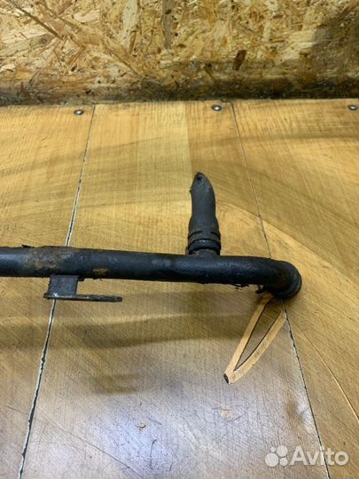 Патрубок системы охлаждения двигателя Volkswagen