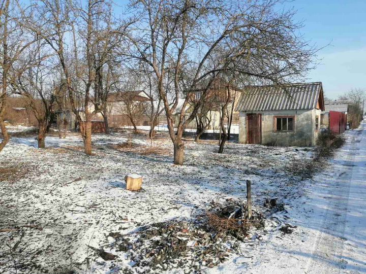 Дача 20 м² на участке 6 сот.