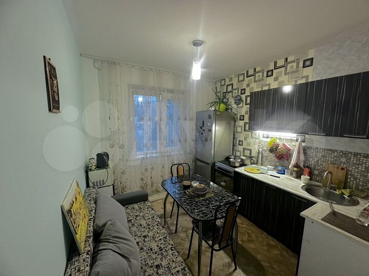 1-к. квартира, 40 м², 4/9 эт.