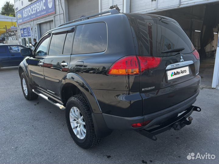 Mitsubishi Pajero Sport 2.5 AT, 2012, 185 146 км