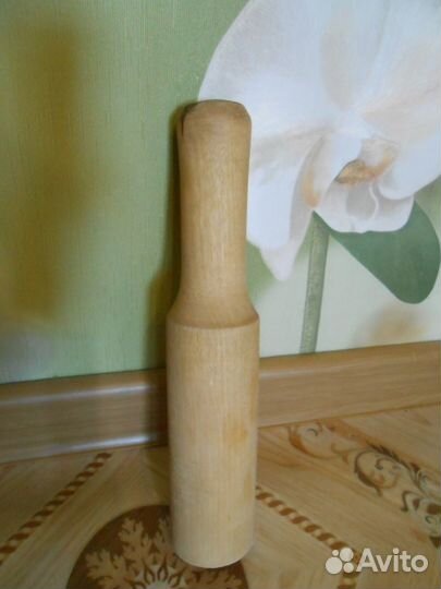 Шумовка, лопатка, поварская вилка и толкушка