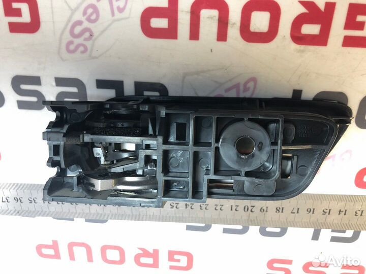 Ручка двери внутренняя BL R зад б/у Mazda 3 Axela