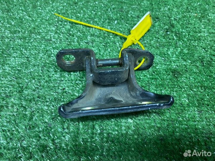 Петля двери задняя правая Hyundai Sonata 4 EF