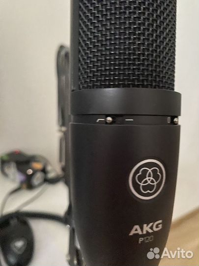 Студийный микрофон Akg P120