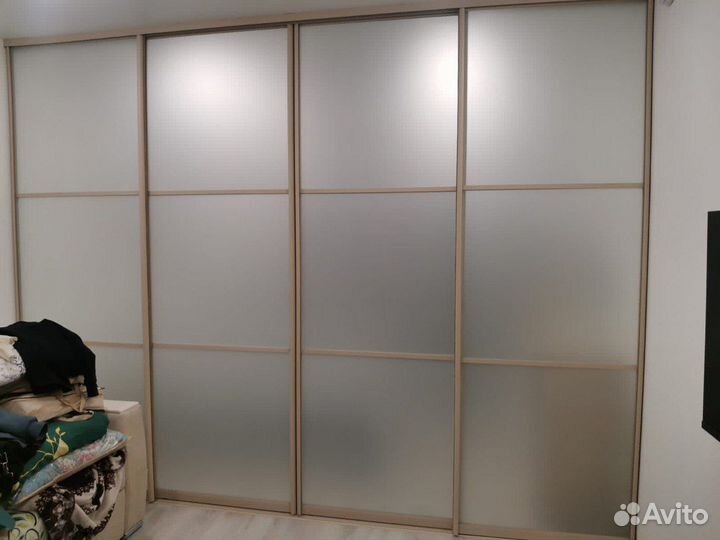 Перегородки стеклянные раздвижные