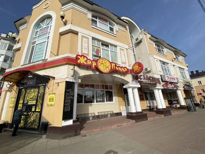 Торгово-офисное помещение в ТЦ, 33.3 м²