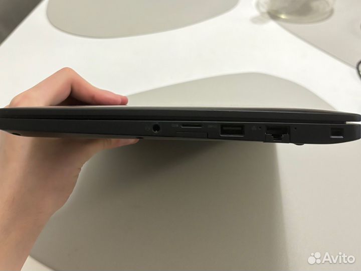 Ноутбук dell Latitude 7390