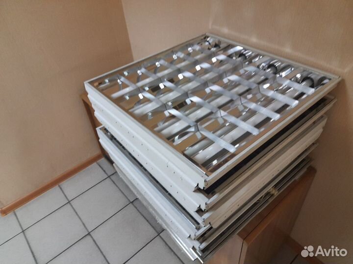 Светильник потолочный бу