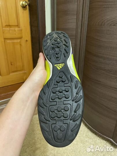Футзалки adidas f50
