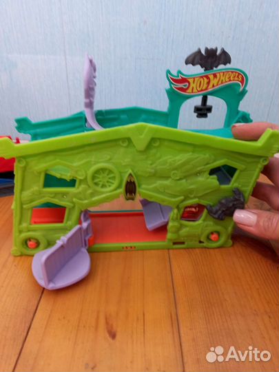 Hot wheels