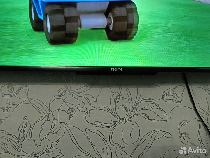 Телевизор SMART tv с вайфаем бу
