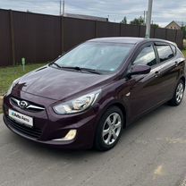 Hyundai Solaris 1.4 AT, 2013, 206 600 км, с пробегом, цена 870 000 руб.