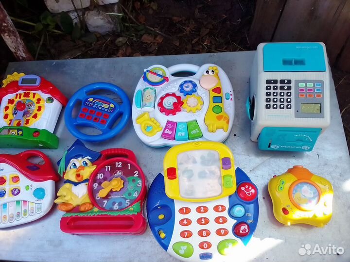 Развивающие игрушки для малышей пакетом