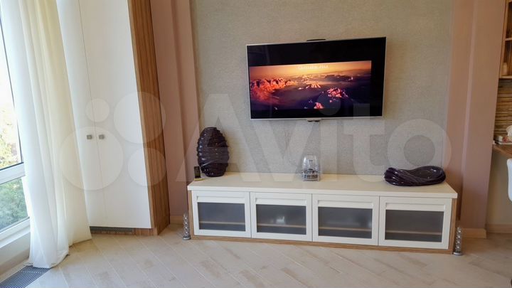 2-к. квартира, 81 м², 5/7 эт.