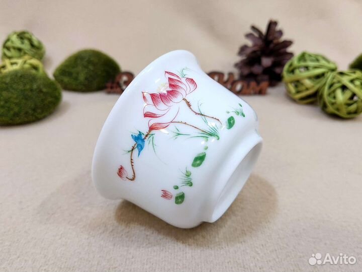 Пиала Цзинмэй «Птички и лотос»