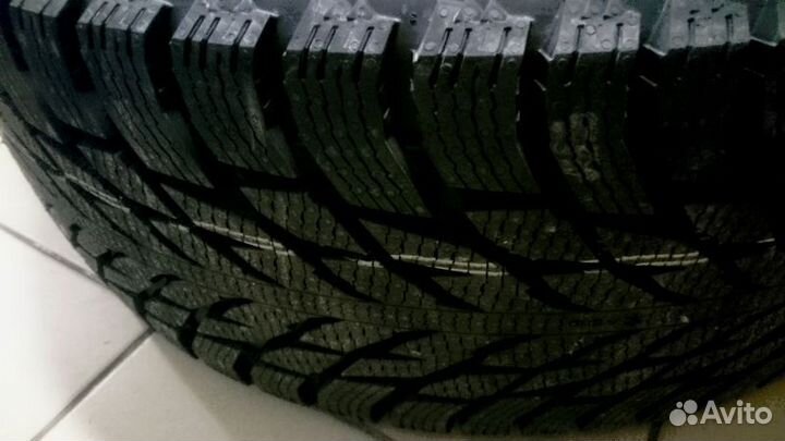 Nokian Tyres Hakkapeliitta R3 215/55 R16 97R