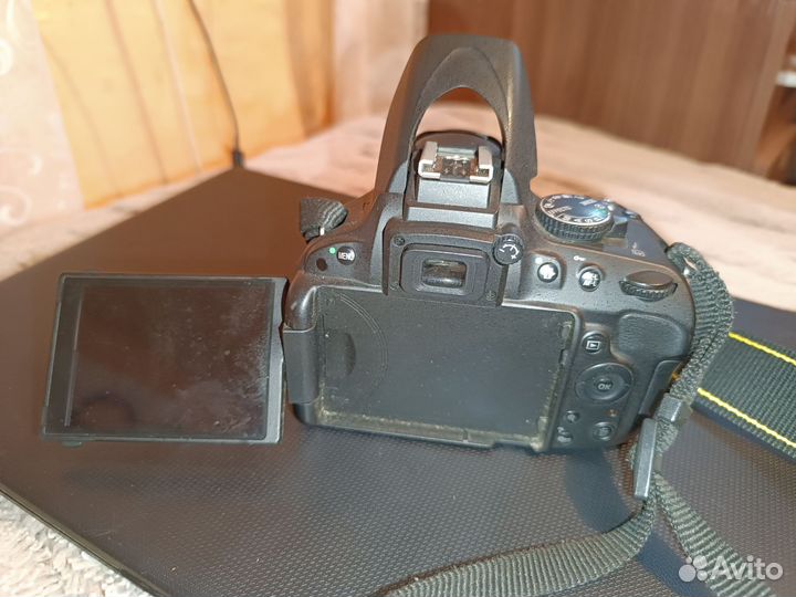 Профессиональный фотоаппарат