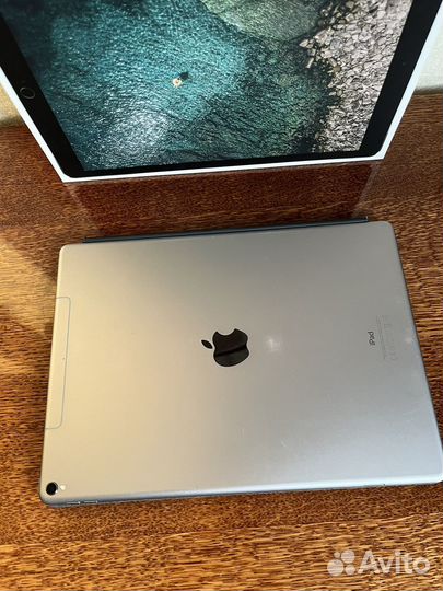 iPad pro 12.9 с клавиатурой