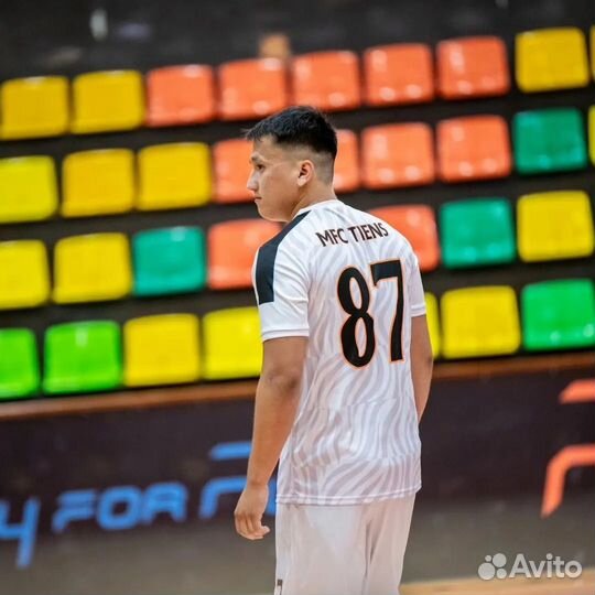 Детский тренер по футболу