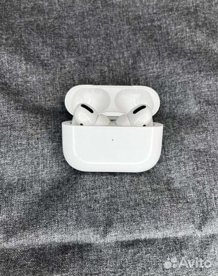 Беспроводные наушники apple airpods