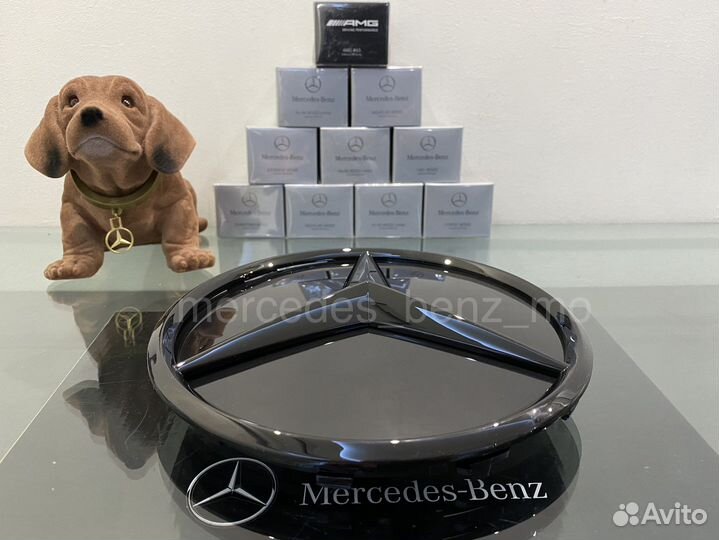 Эмблема звезда Мерседес Бенц на решетку радиатора