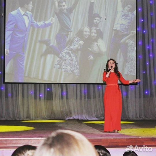 Женское вечернее платье 42