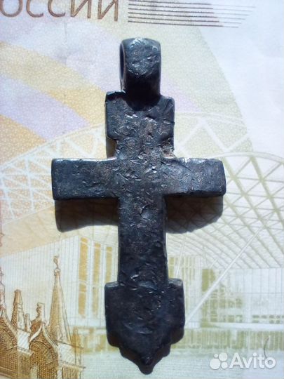 Крест нательный килевидный 17в. серебро