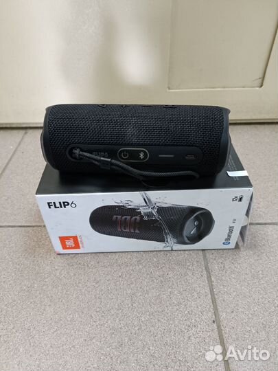 Блютуз колонка jbl flip 6 в комплекте