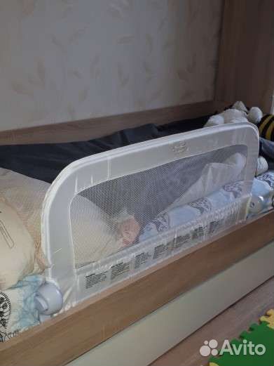 Бортик для детской кровати