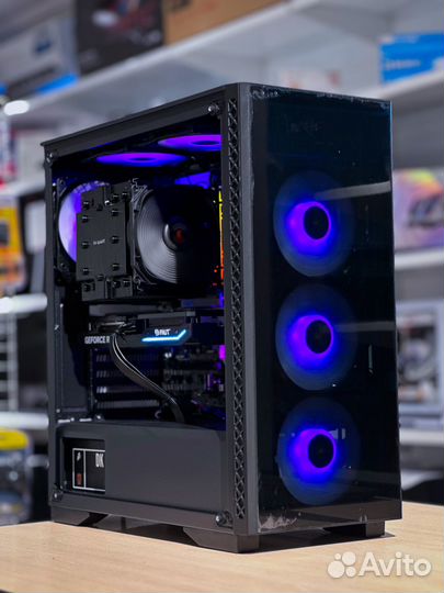 Мощный современный комп Intel Core i7 13700K