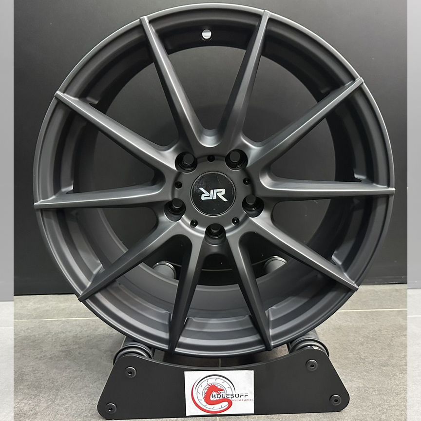 Литые диски Race Ready Cssya1137 7.5×R17 5×114.3
