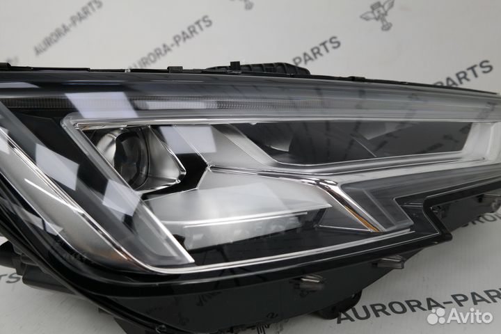 Фара Audi A4 B9