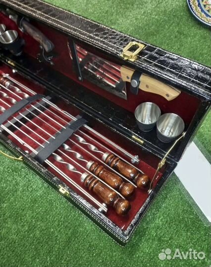 Шампура подaрочные в кейсе