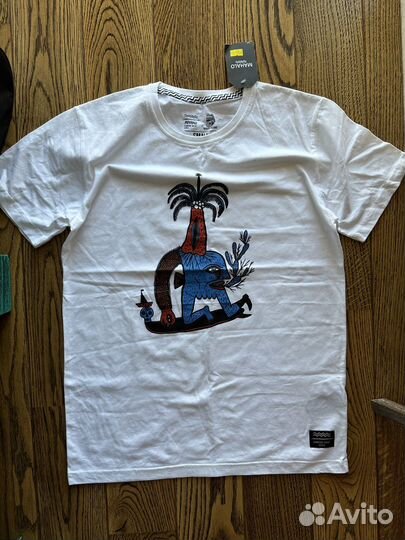 Мужские футболки пакетом moschino