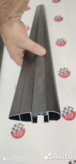 Багажник крыловидный черный