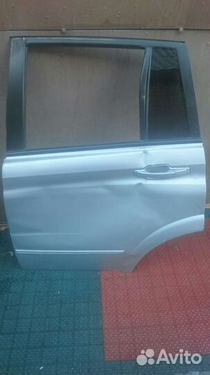 Дверь,левая задняя от Санъёнг Кайрон