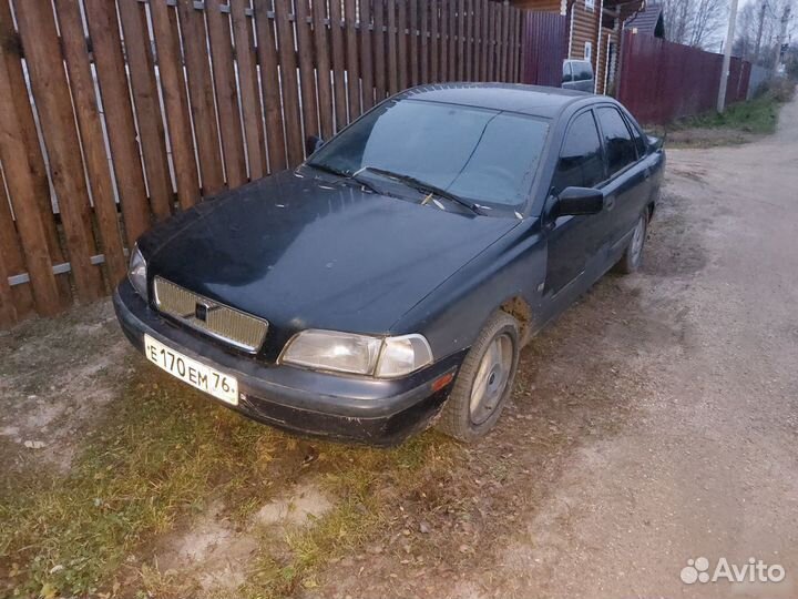 Рычаг правый передний Volvo S40 1 поколения