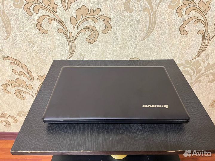 Ноутбук lenovo