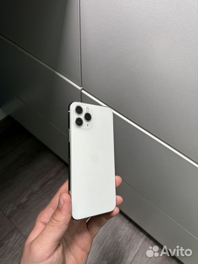 iPhone 11 Pro, 256 ГБ