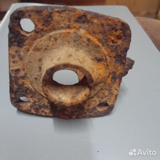 Газ аа. Корпус помпы