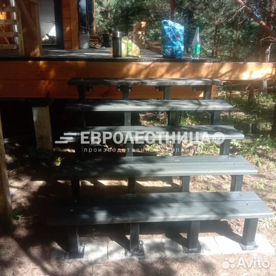 Крыльцо / лестница на крыльцо / лестница