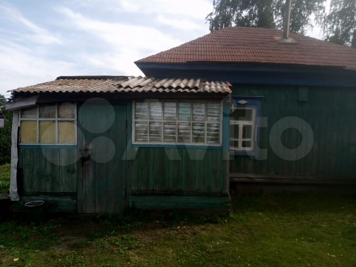 Дом 27,3 м² на участке 26 сот.