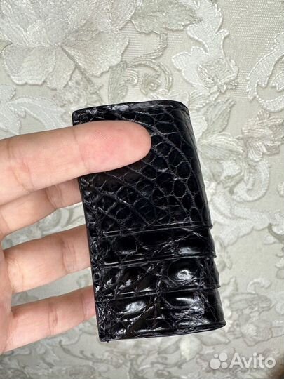 Картхолдер из кожи крокодила