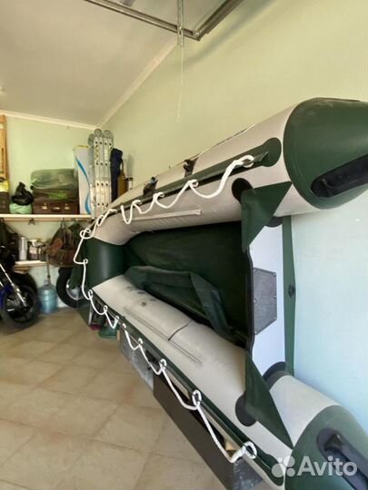 Надувная лодка