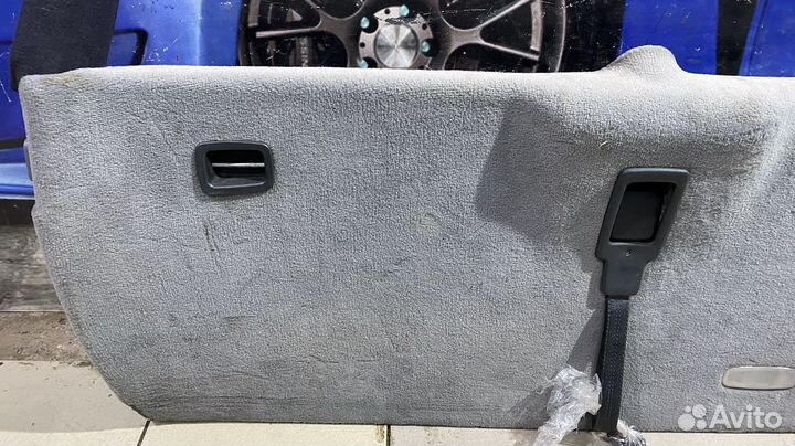 Облицовка крышки багажника комплект Mercedes W210