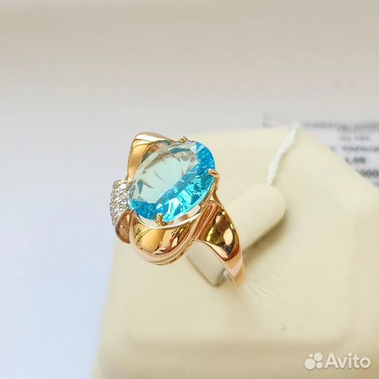 Золотое кольцо 585 пробы топаз 17,5р. 3,86