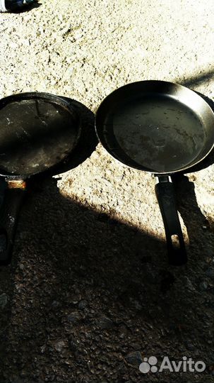 Сковороды разные