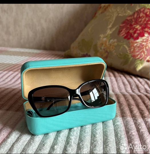 Солнцезащитные очки женские