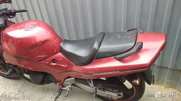 Suzuki RF 400 VC красноголовый