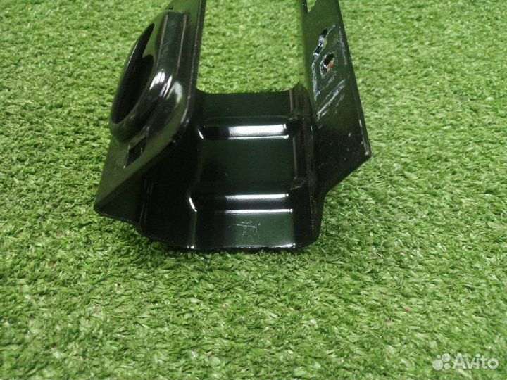 Кронштейн Mercedes Glk